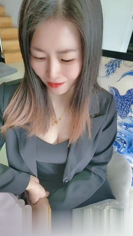 浙江-宁波性感风骚少妇-2.jpg