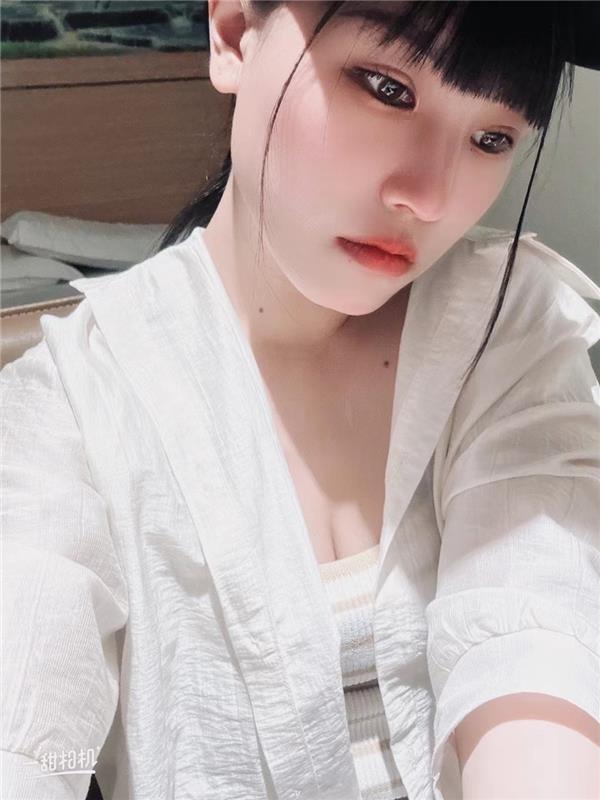 湖北-武汉江岸塔子湖小美老师-1.jpeg
