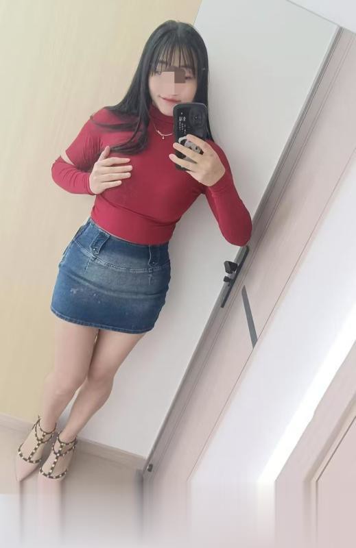 重庆-沙坪坝E杯大胸妹子服务好-1.jpg