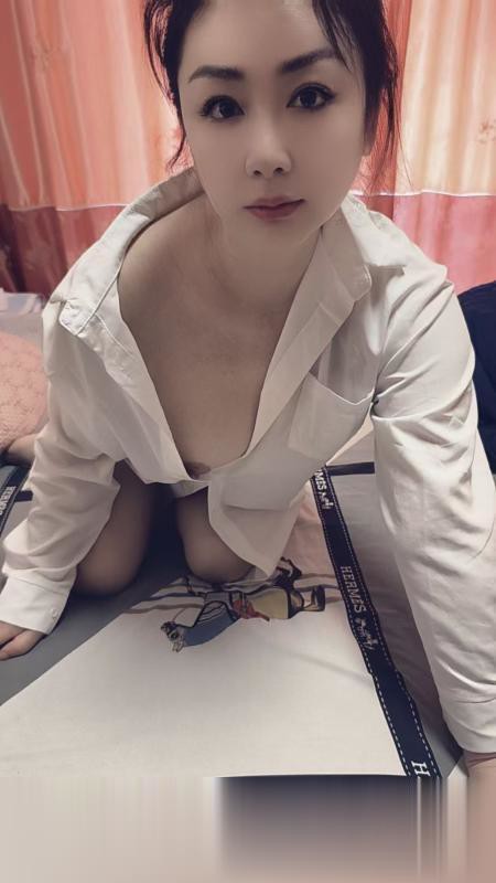 天津黑丝姐姐论坛-1.jpg