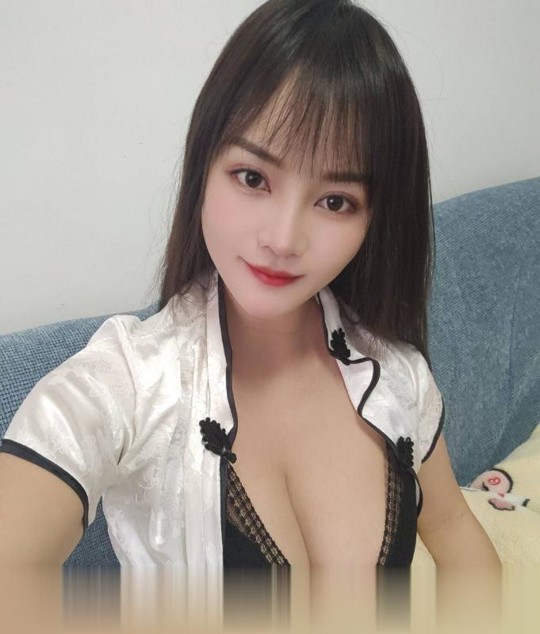 四川-成都武侯服务系大胸骚妇-1.jpg
