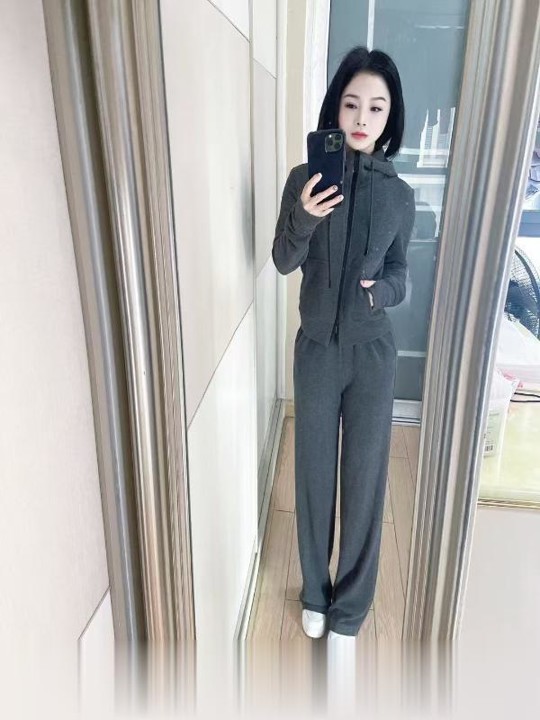 浙江-杭州爱健身的小姐姐-1.jpg