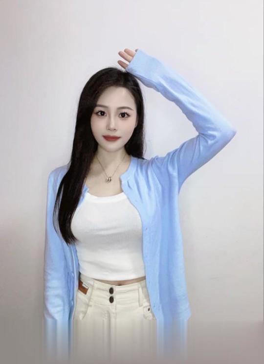 广东-深圳宝安气质性感美女-1.jpg