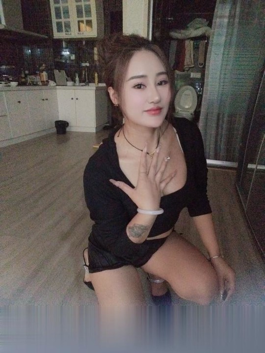 江苏-南京秦淮小辣椒人妻资源-1.jpg