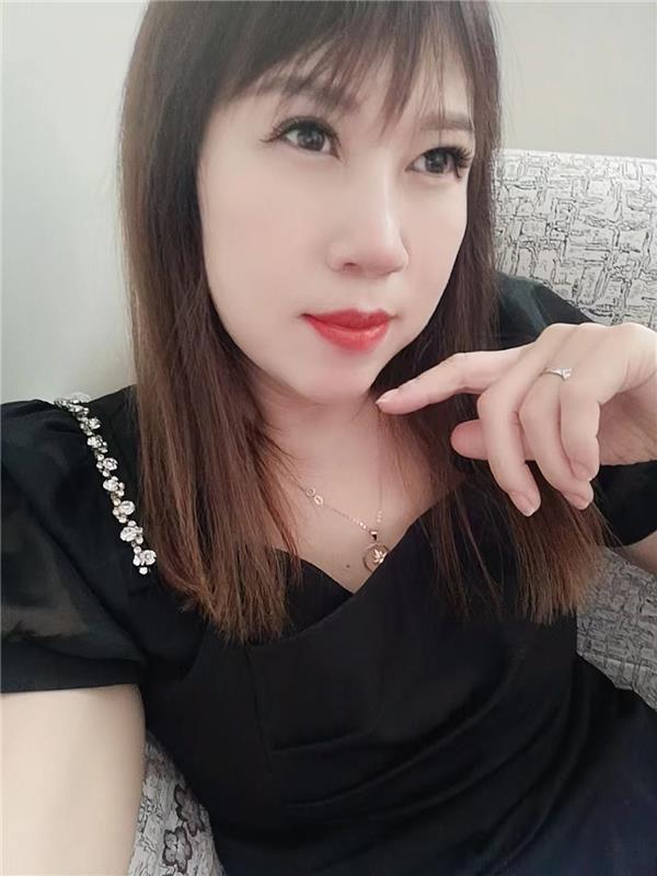 内蒙古-包头昆区维多利附近珏珏骚妇-1.jpeg