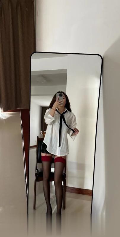内蒙古呼和浩特品茶雪儿老师-2.jpg